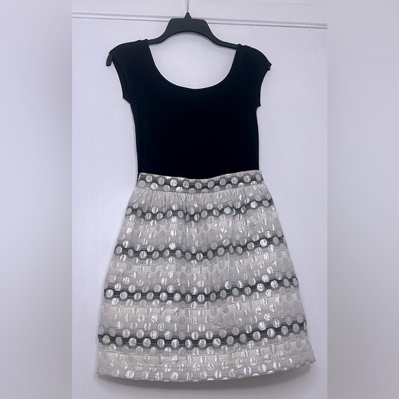 Aqua NWOT feminine scoop neck dress with pockets, Size Small - Picture 1 of 4